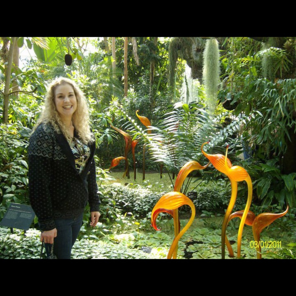 Meet your Posher, Karissa!